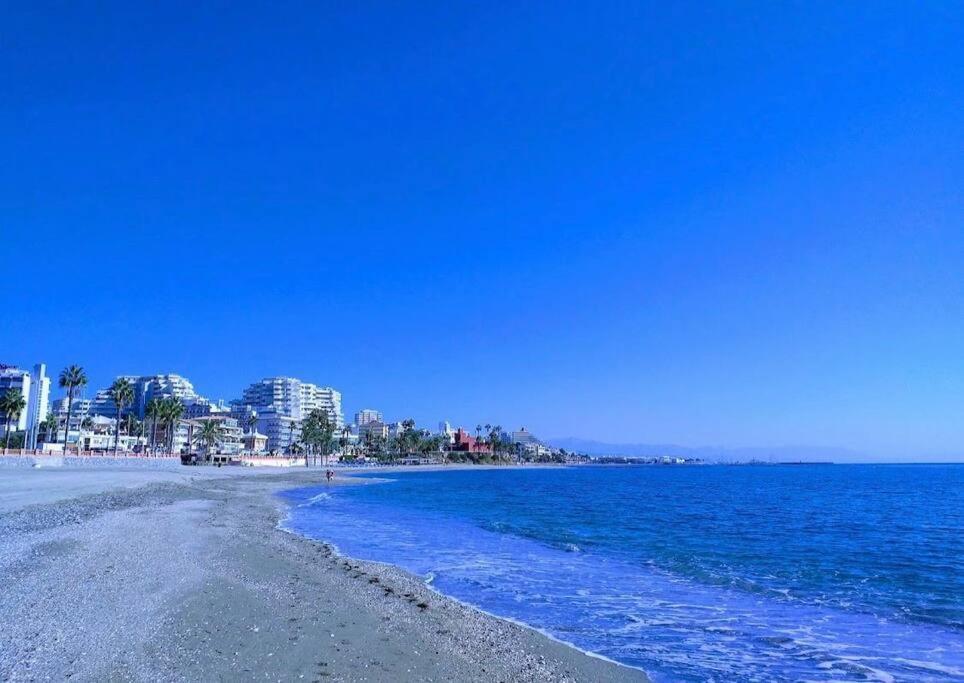 Apt Con Espectacular Vista, Piscinas, Recep 24 Hs Бенальмадена Екстер'єр фото